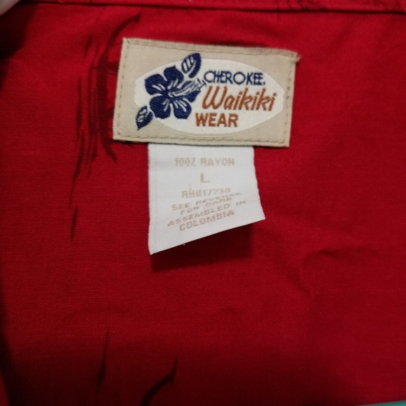 Cherokee Waikiki Hawaiian shirt - Picture 3 of 3